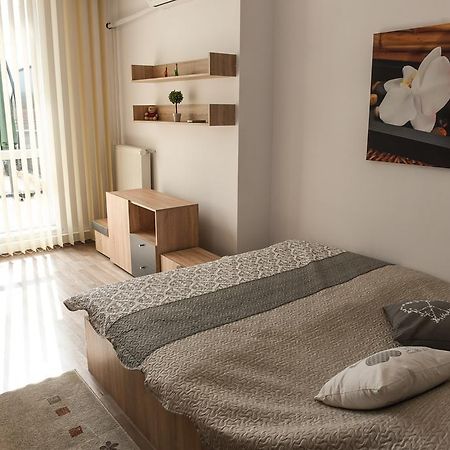 クルージュ＝ナポカApartament Belvedereアパートメント エクステリア 写真